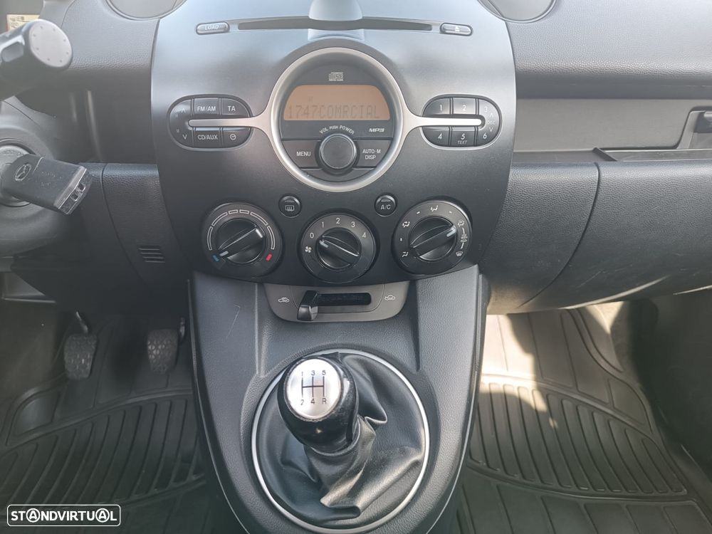 Mazda 2 1.3 MZR Comfort - 18
