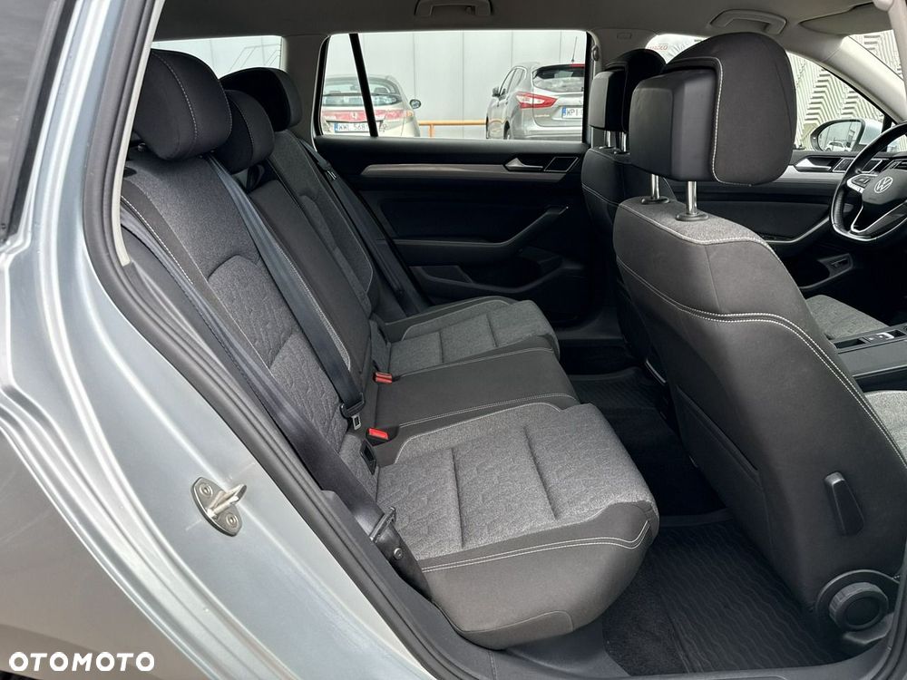 Volkswagen Passat 1.5 TSI EVO Business DSG - 18