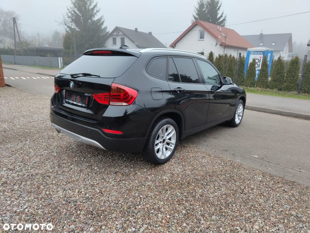 BMW X1 sDrive18d xLine - 18