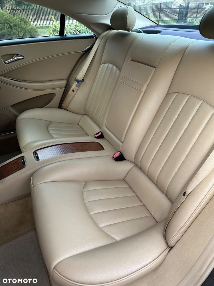 Mercedes-Benz CLS 320 CDI - 9