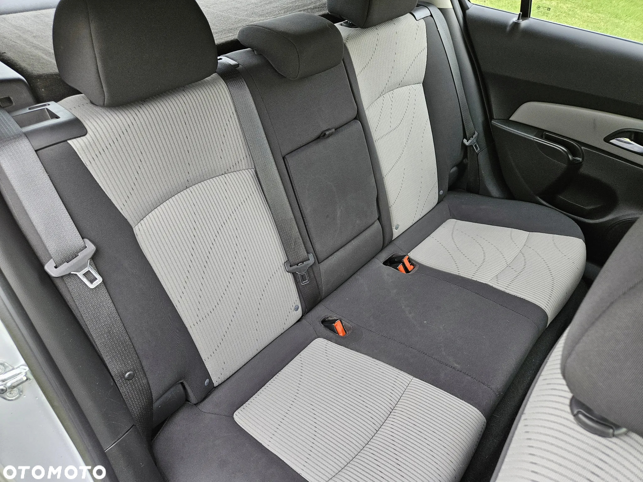 Chevrolet Cruze - 17
