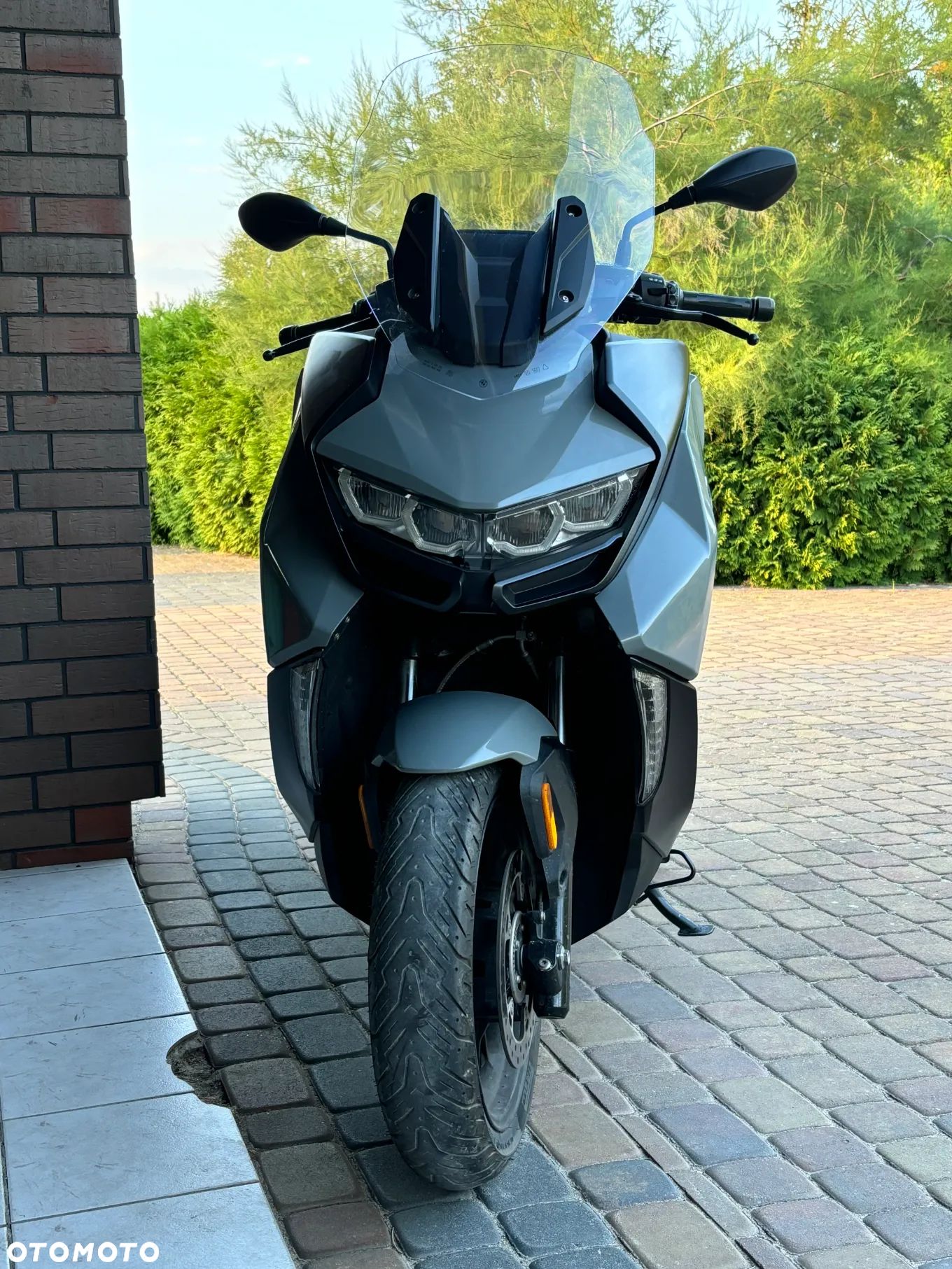 BMW C 400 GT - 1