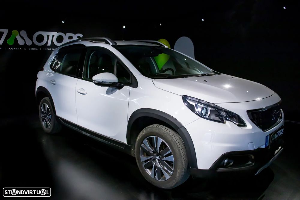 Peugeot 2008 1.2 PureTech Allure - 1