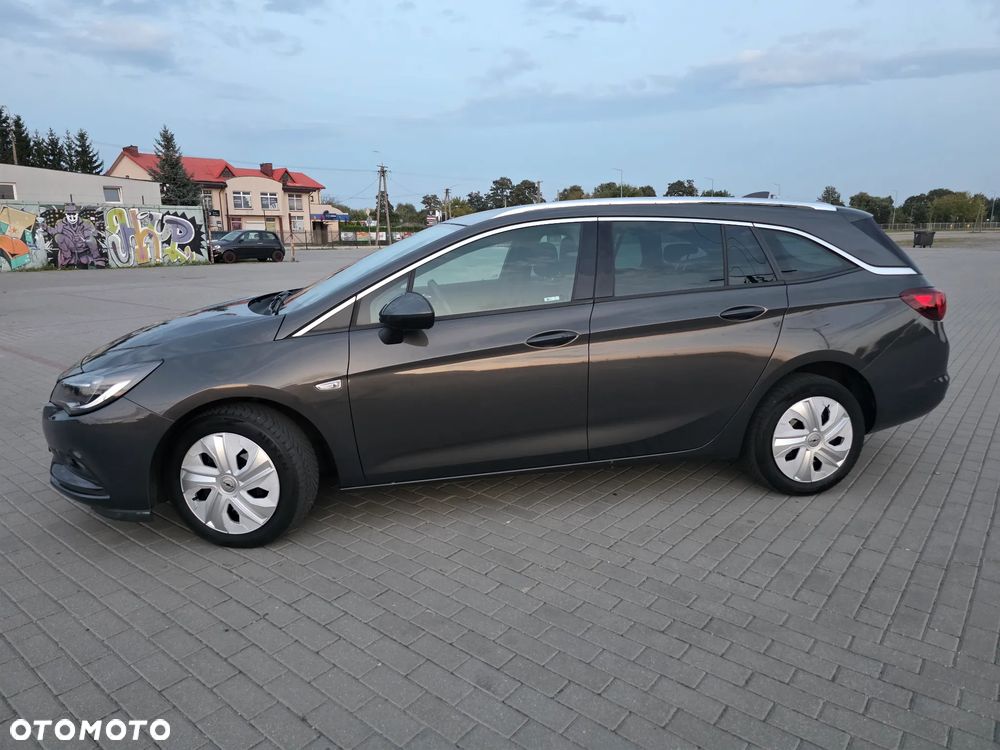 Opel Astra - 4