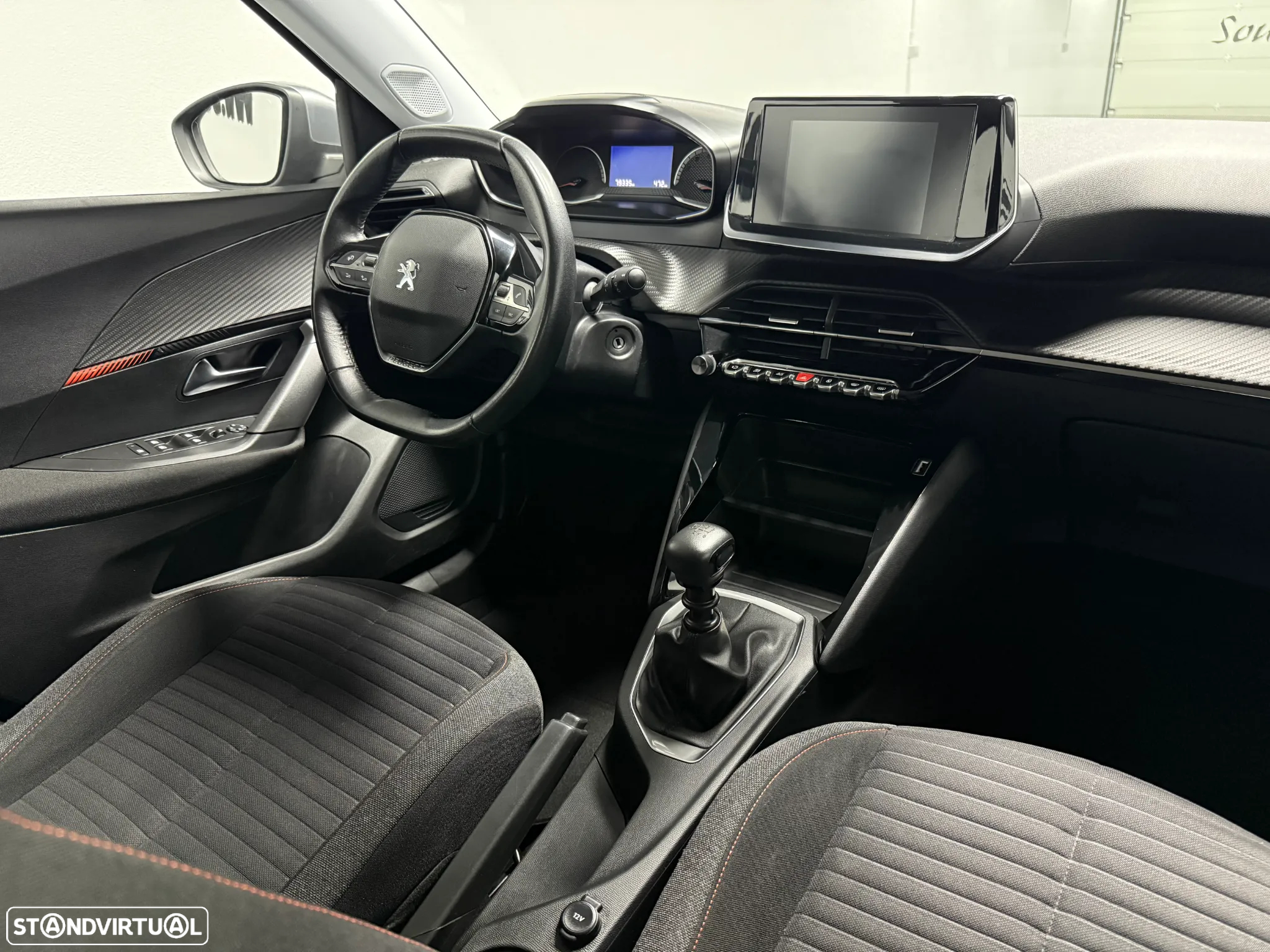 Peugeot 2008 1.2 PureTech Active Pack - 20