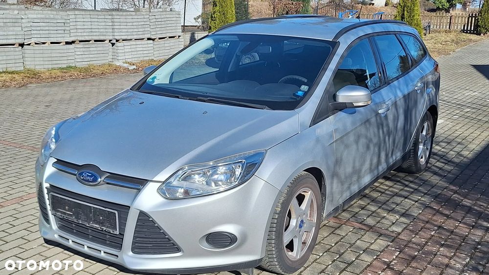 Ford Focus 1.6 TDCi DPF Titanium - 10