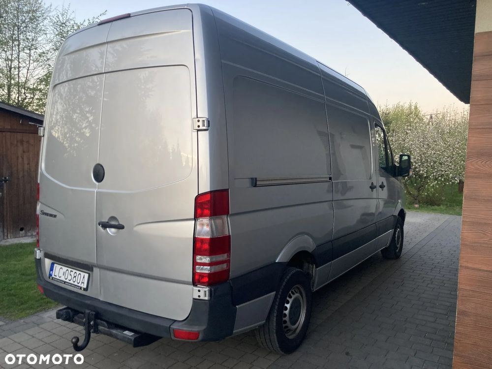 Mercedes-Benz Sprinter - 3