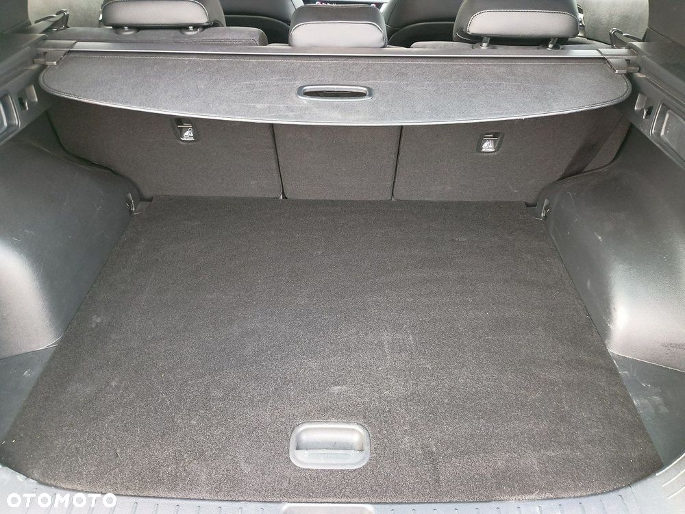 Kia Sportage - 16