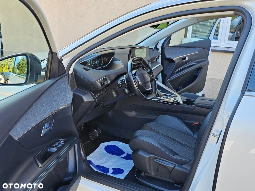 Peugeot 3008 Hybrid 225 e-EAT8 Allure Pack - 19
