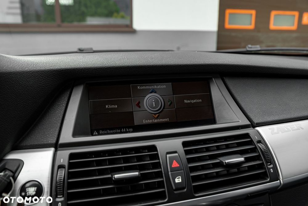 BMW X5 3.0d - 34