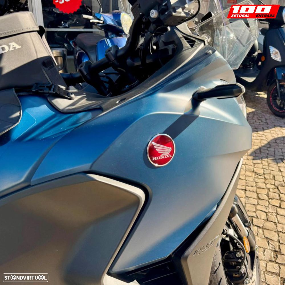 Honda NT 1100 A - 16
