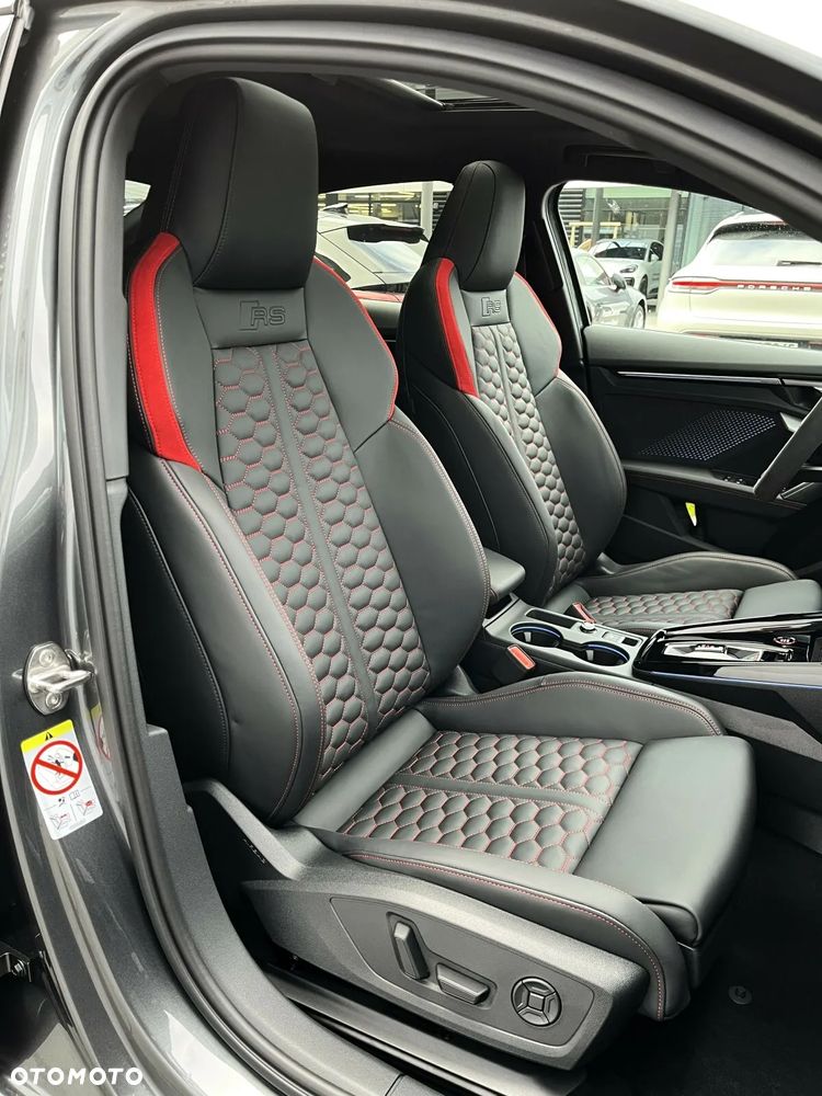 Audi RS3 Sportback TFSI quattro S tronic - 14