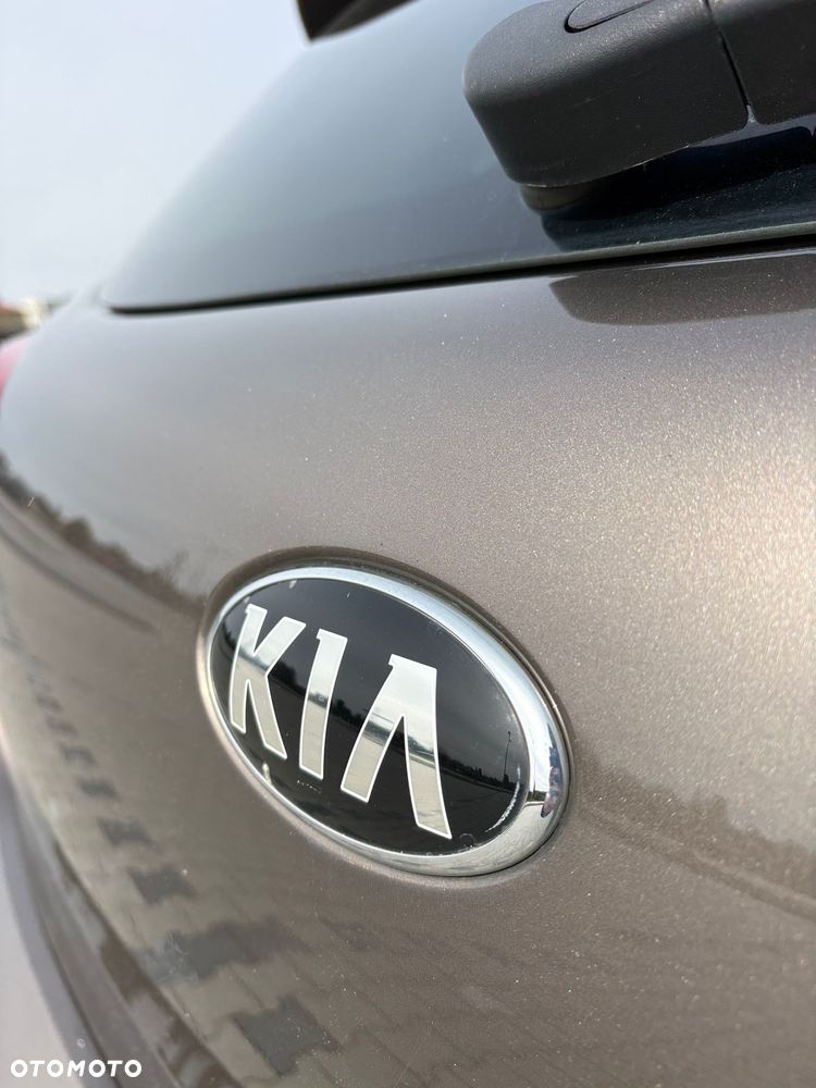 Kia Ceed 1.6 CRDi 128 Spirit - 26