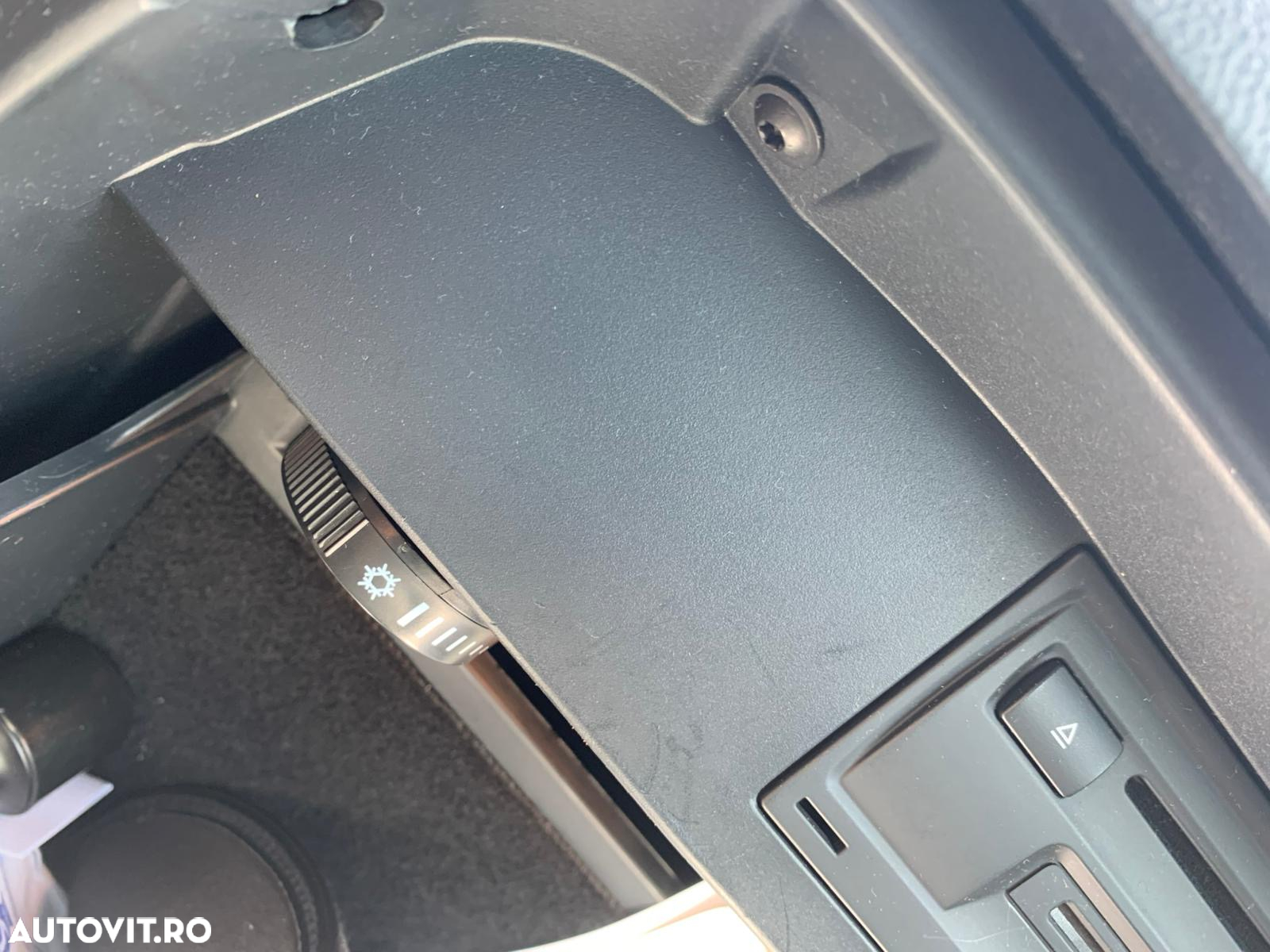 Skoda Octavia 2.0 TDI RS DSG - 11