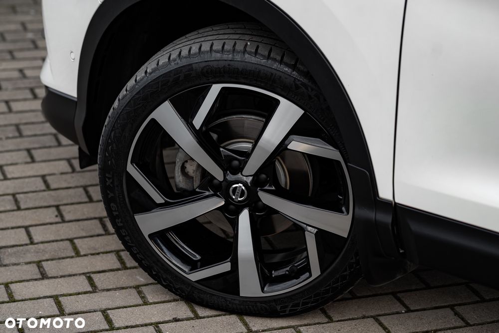 Nissan Qashqai 1.3 DIG-T DCT TEKNA - 15