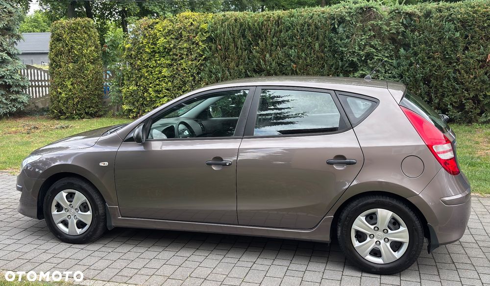 Hyundai i30 1.4 Edition Plus - 11