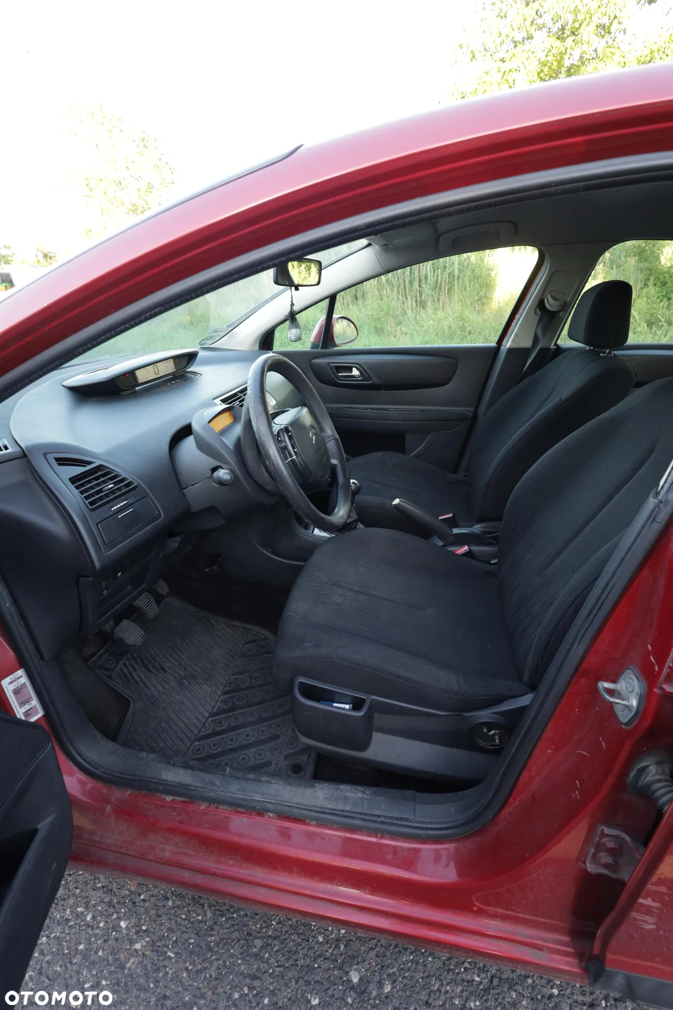 Citroën C4 1.6 16V Confort - 8
