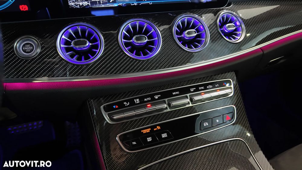 Mercedes-Benz E AMG 53 4Matic+ Coupe AMG Speedshift TCT-9G - 30