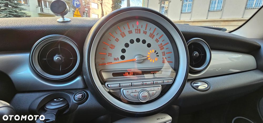 MINI Cooper - 4