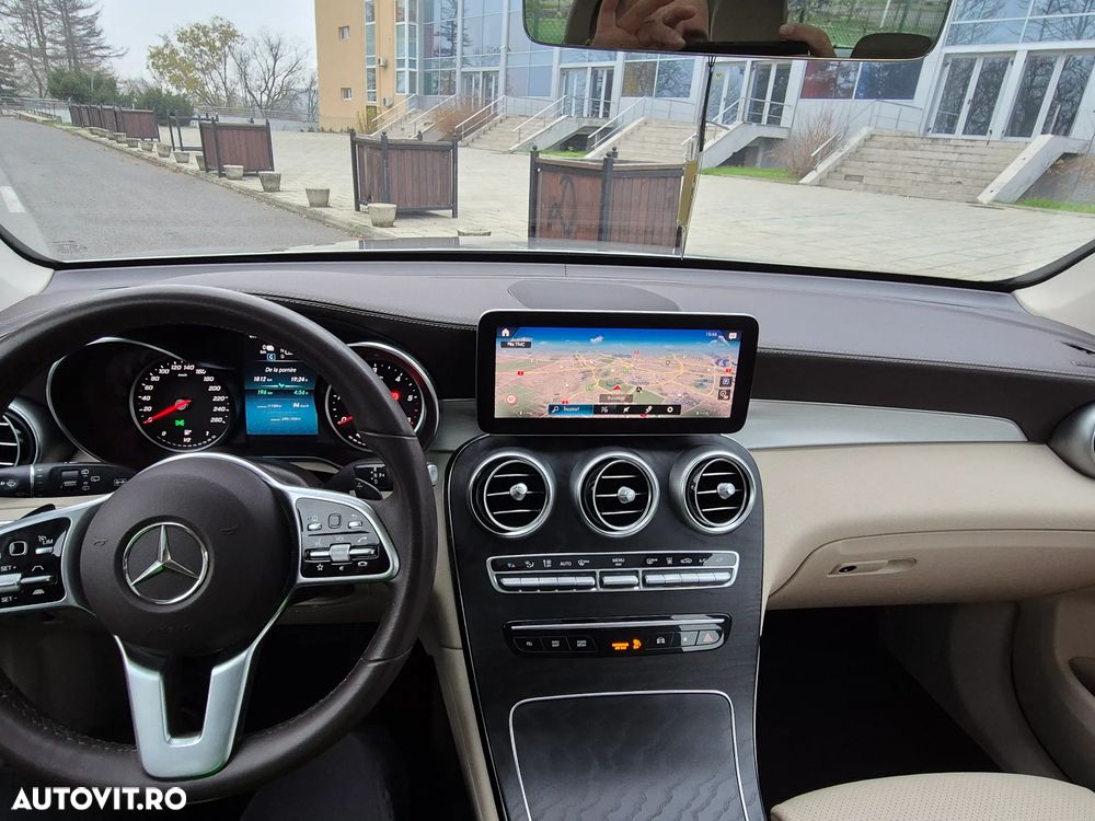 Mercedes-Benz GLC - 7