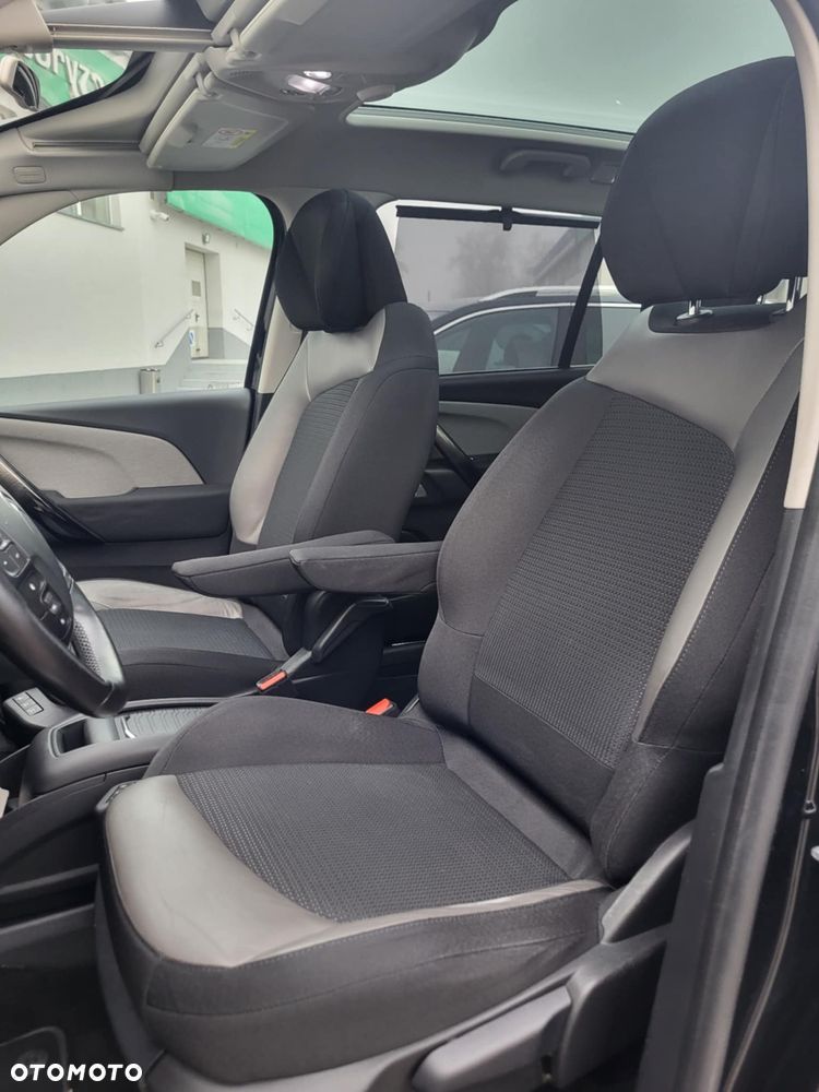 Citroën C4 Grand Picasso BlueHDi 150 EAT6 Exclusive - 8