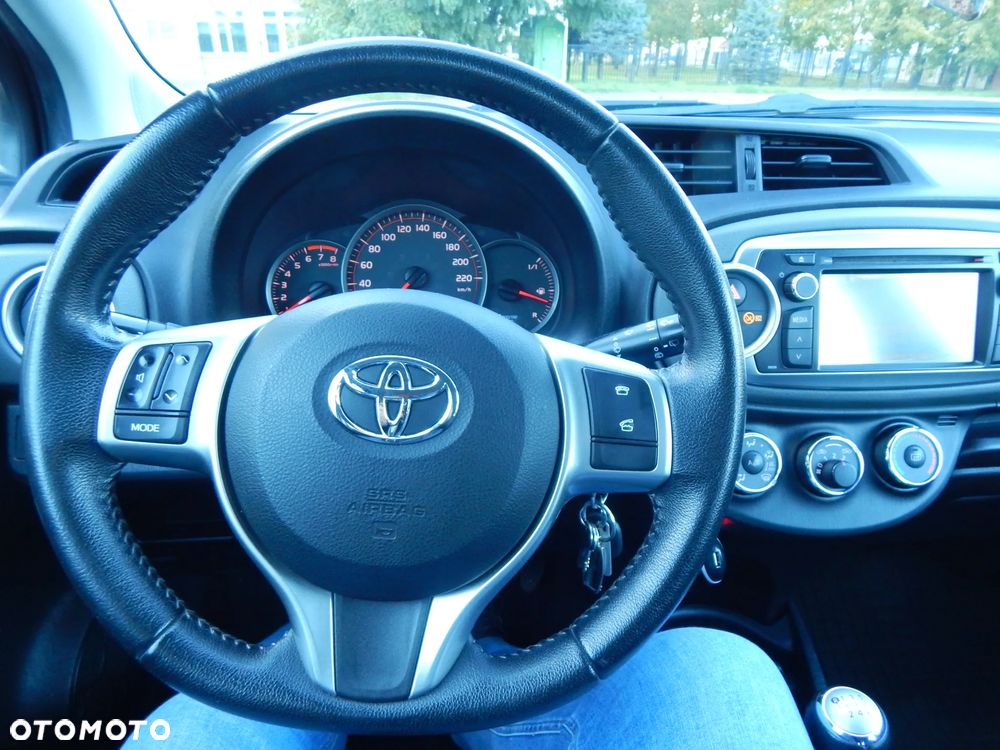Toyota Yaris 1.33 Trend - 27