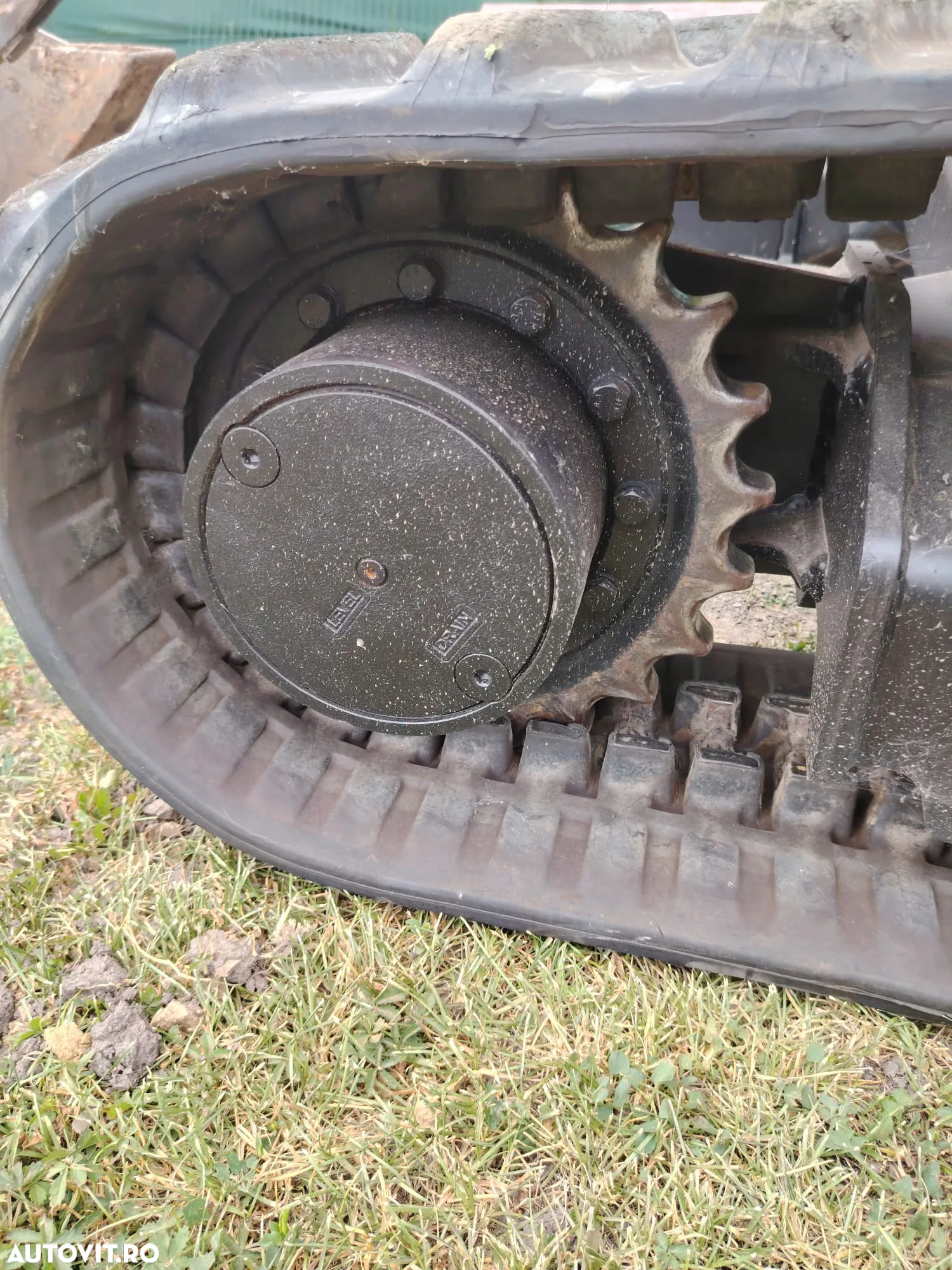 JCB 8026 - 15