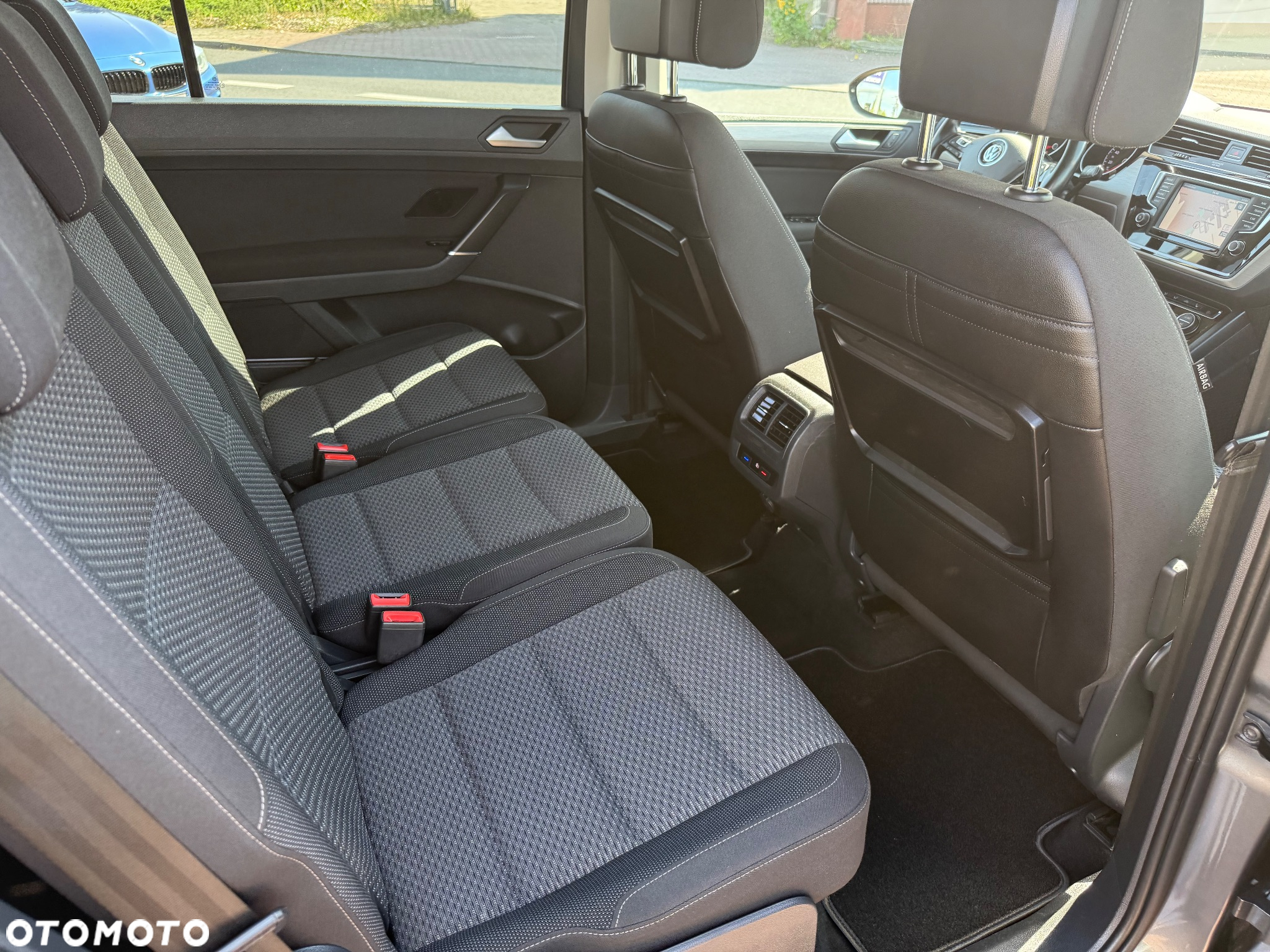 Volkswagen Touran 1.4 TSI (BlueMotion Technology) Comfortline - 13