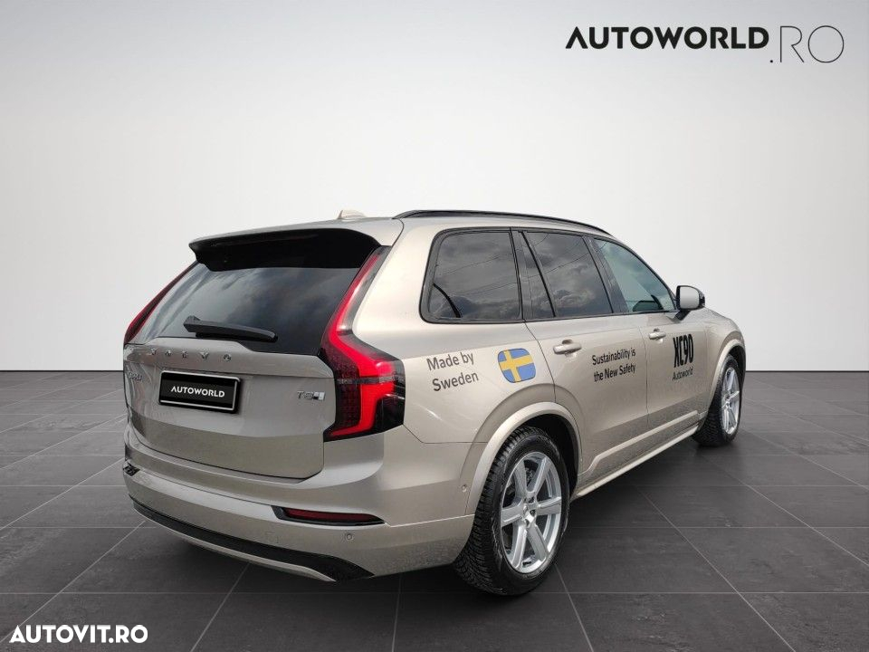 Volvo XC 90 T8 AWD PHEV Ultra Dark - 7