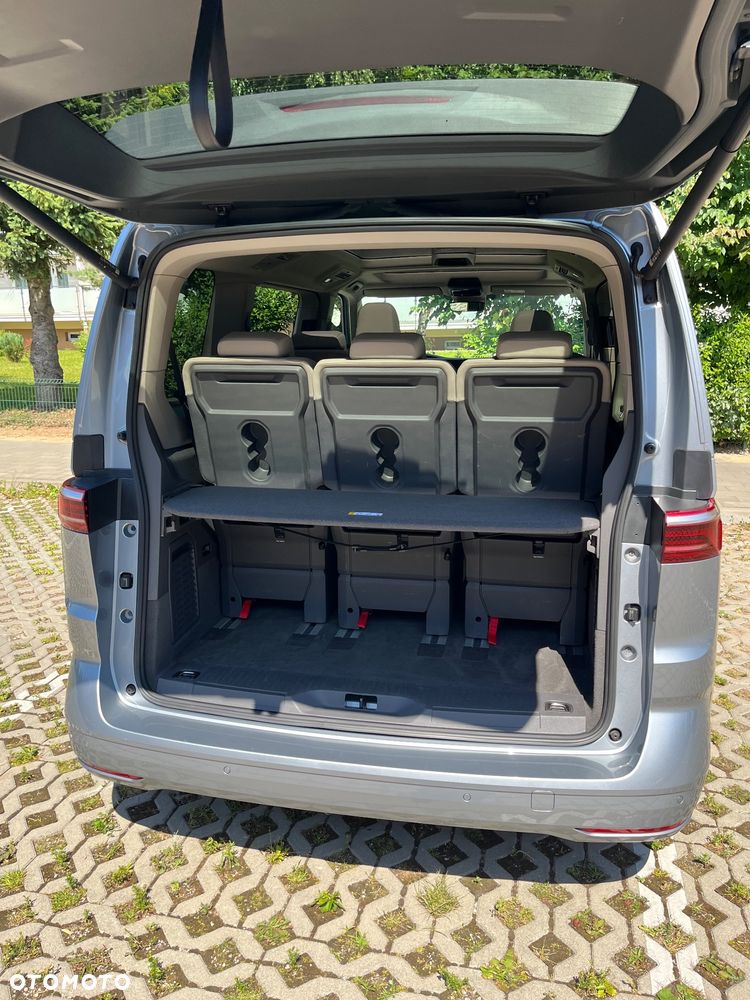 Volkswagen Multivan - 5