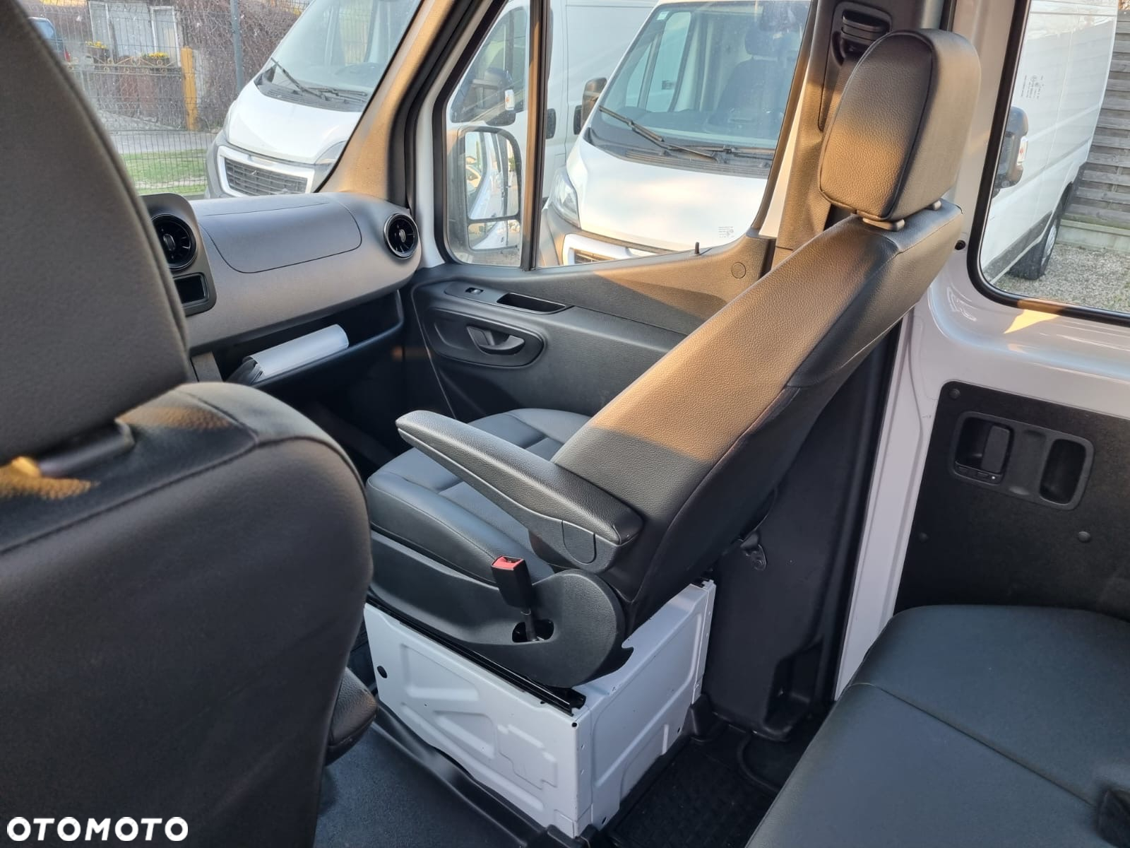 Mercedes-Benz SPRINTER - 19