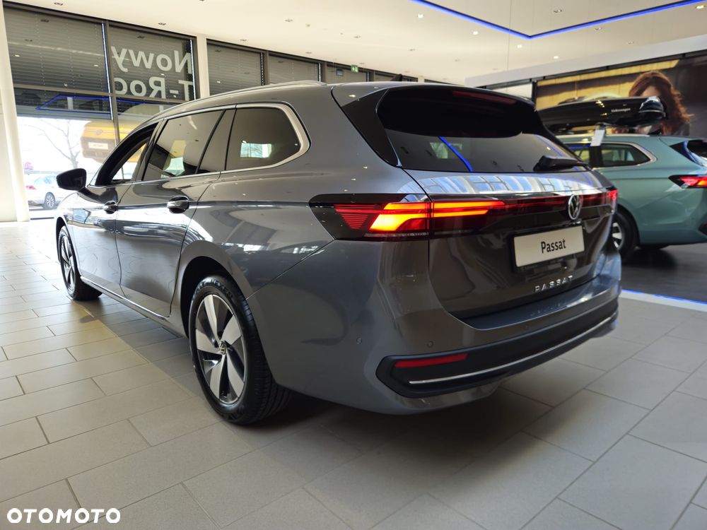 Volkswagen Passat - 5