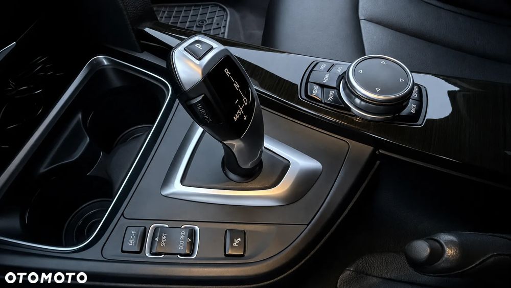 BMW Seria 4 420d xDrive Luxury Line - 24