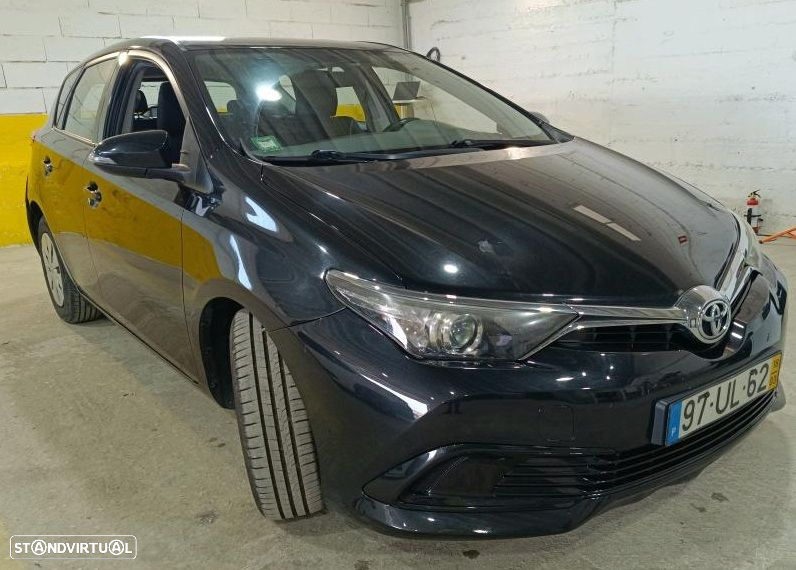 Toyota Auris 1.4 D-4D ACtive - 2