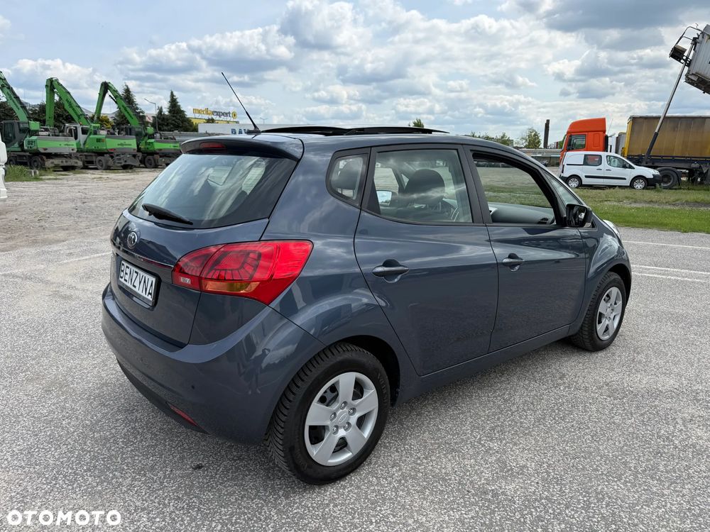 Kia Venga 1.6 CVVT Dream Team Edition - 8