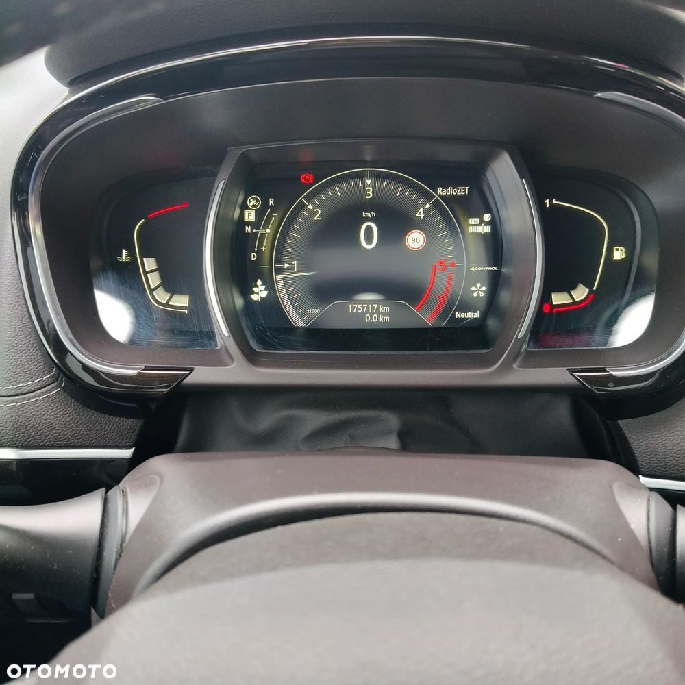 Renault Espace 1.6 dCi Energy Initiale Paris EDC 7os - 5