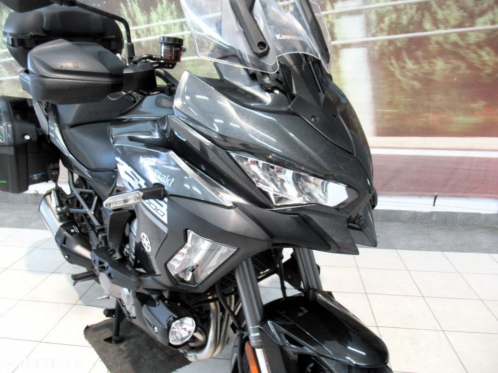 Kawasaki Versys 1000 - 9