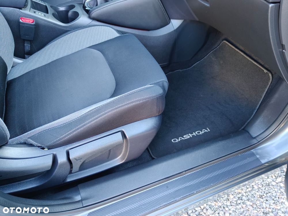 Nissan Qashqai 1.6 DIG-T Tekna - 25
