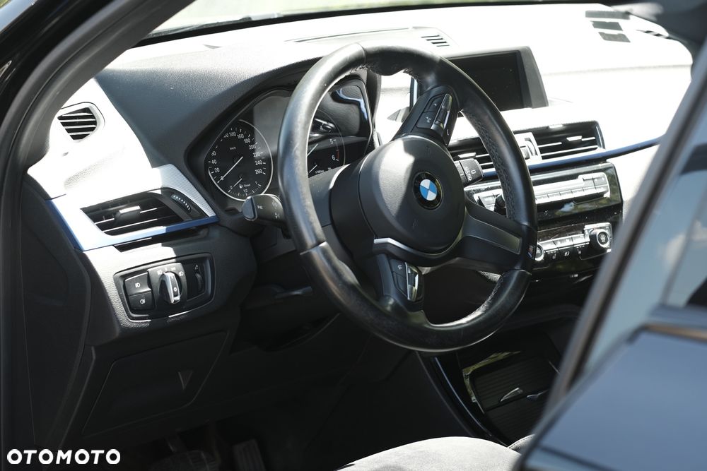 BMW X1 sDrive18d M Sport sport - 3
