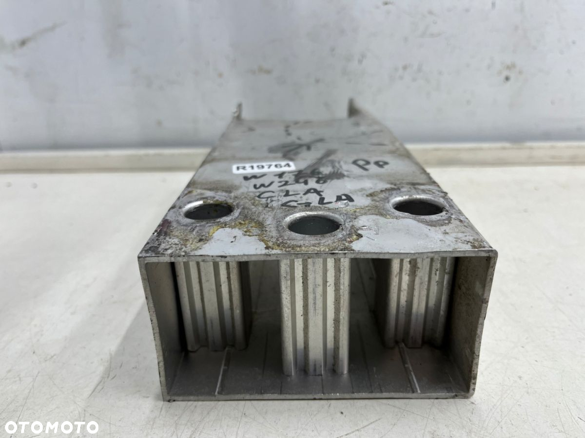 Belka zderzaka Mercedes w176 w246 CLA c117 GLA x156 11-19r PRAWE przednie wzmocnienie strefa zgniotu - 9