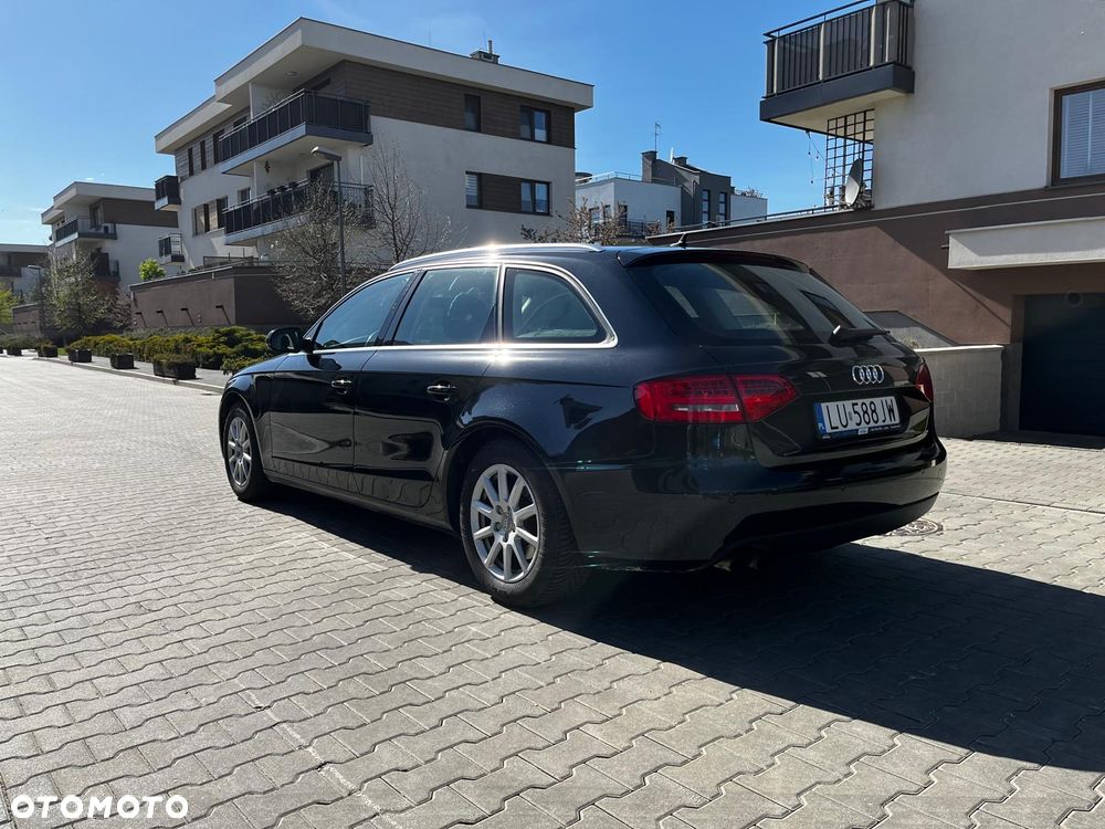 Audi A4 Avant 2.0 TDI - 7