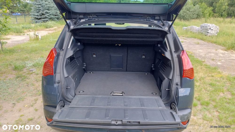 Peugeot 3008 1.6 HDi Premium - 18