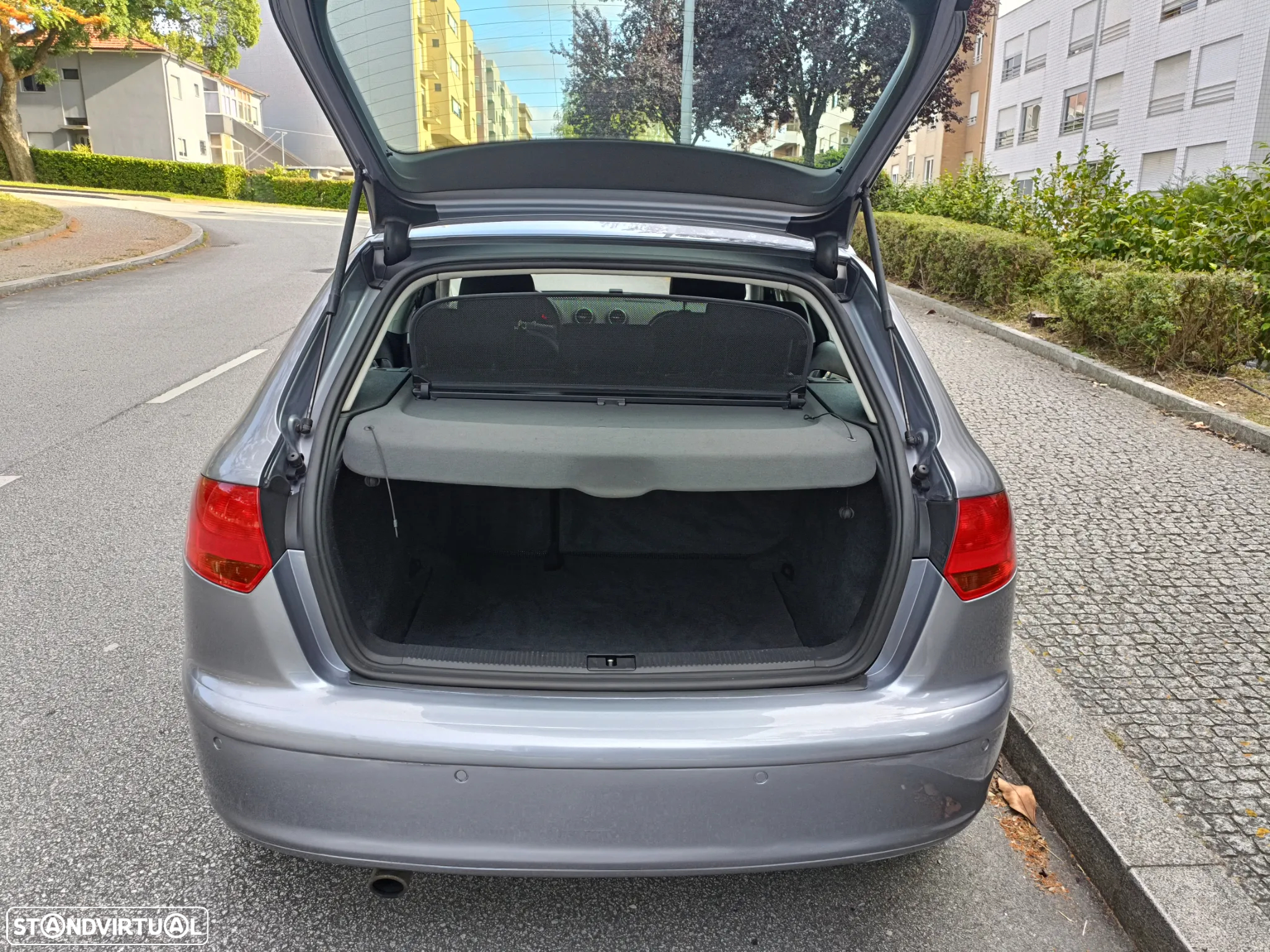 Audi A3 Sportback 1.6 FSi - 10