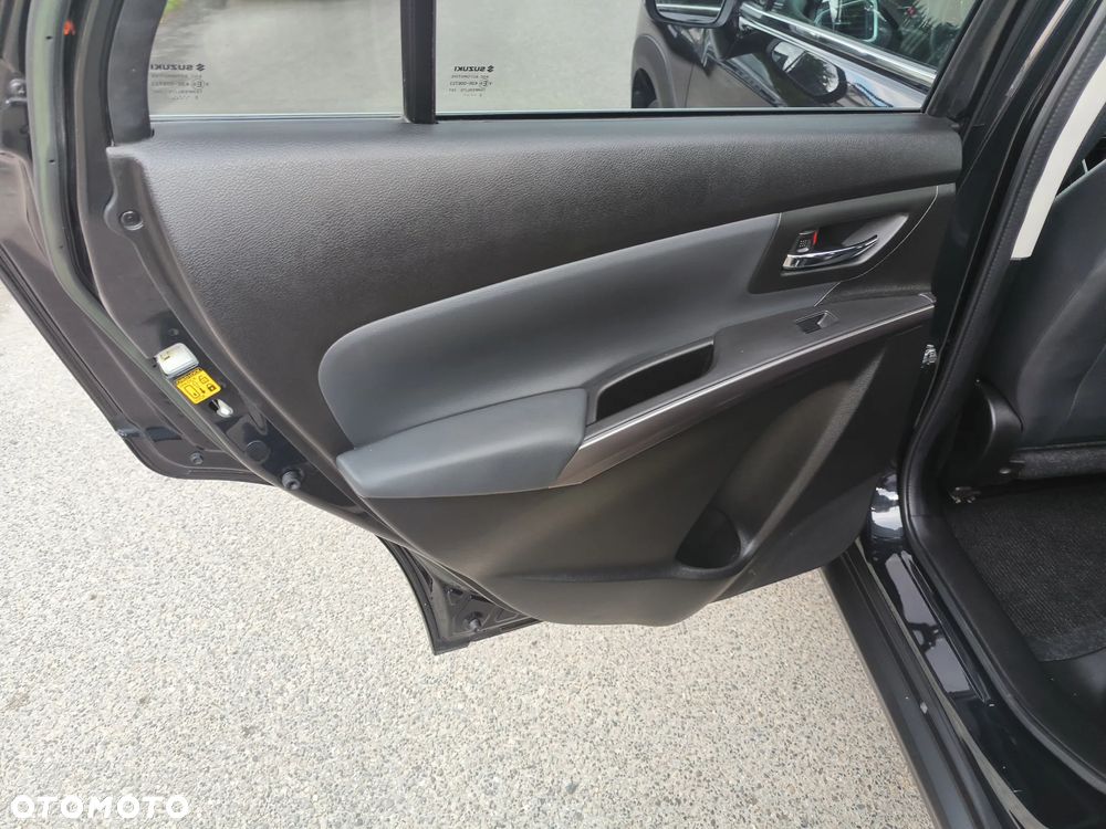 Suzuki SX4 S-Cross 1.4 Boosterjet Hybrid Club - 13