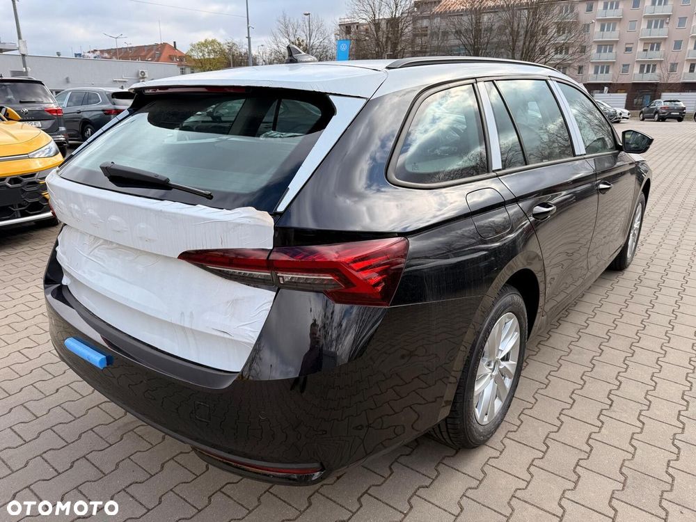 Skoda Octavia - 4