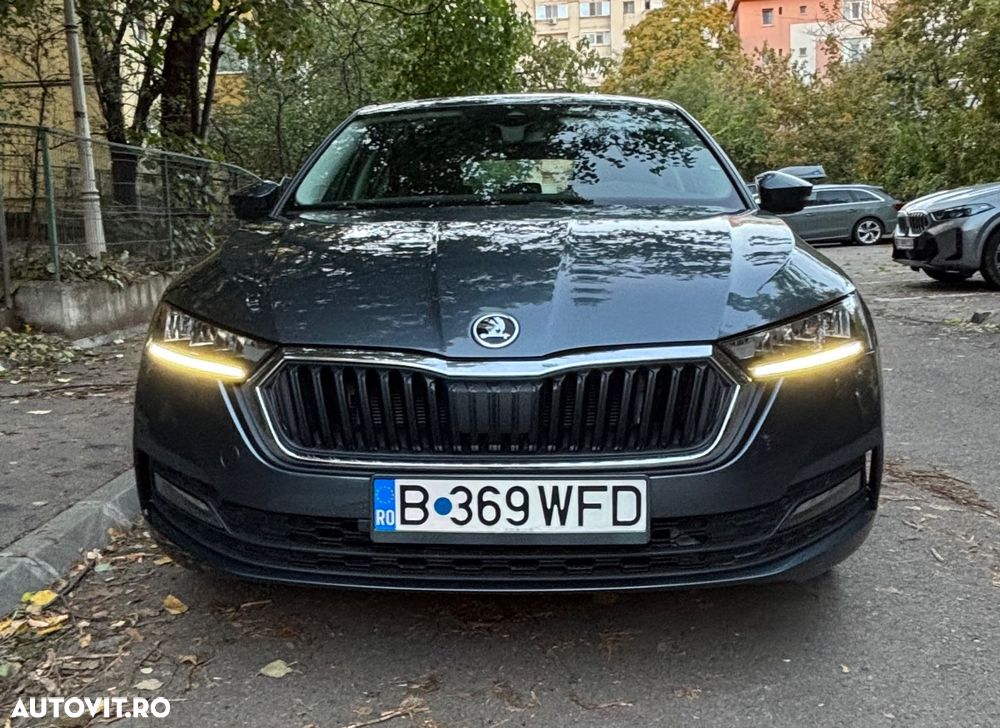 Skoda Octavia 2.0 TDI DSG Style - 1