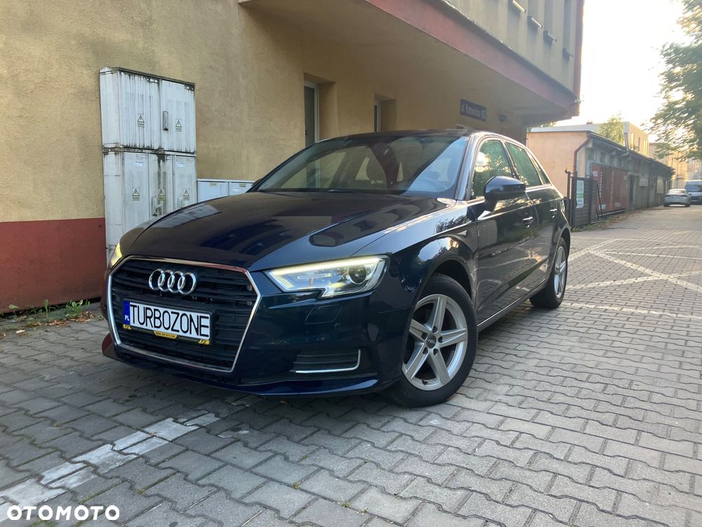 Audi A3 Sportback 2.0 TDI - 3