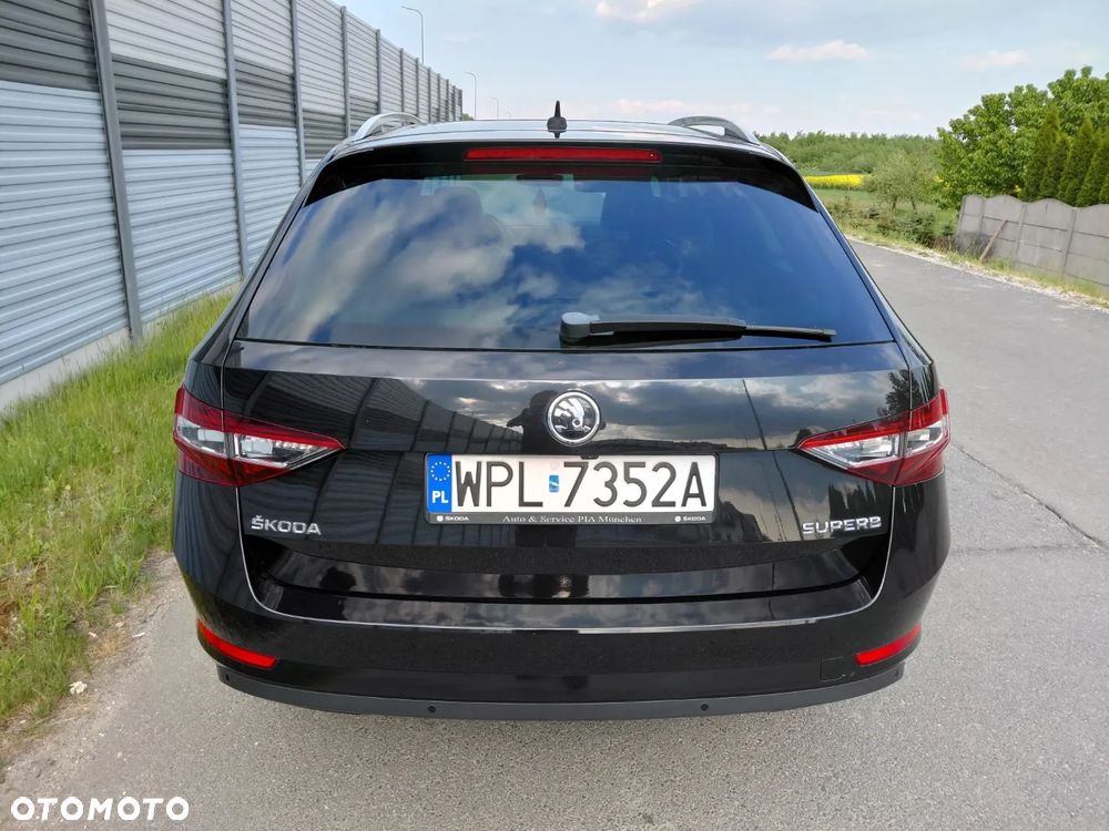 Skoda Superb 2.0 TDI DSG L&K - 4