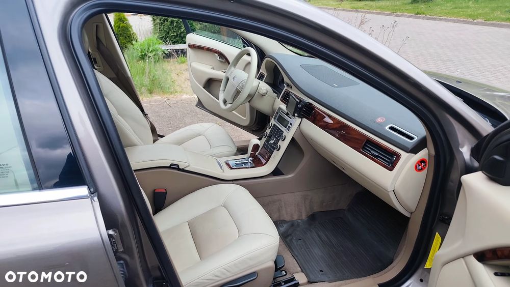 Volvo S80 D5 Summum - 29