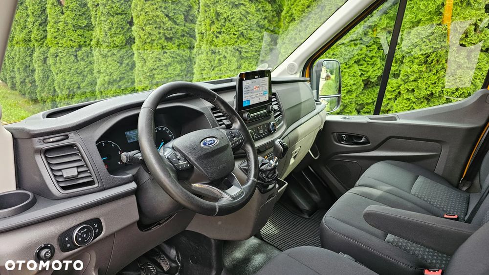 Ford Transit - 10